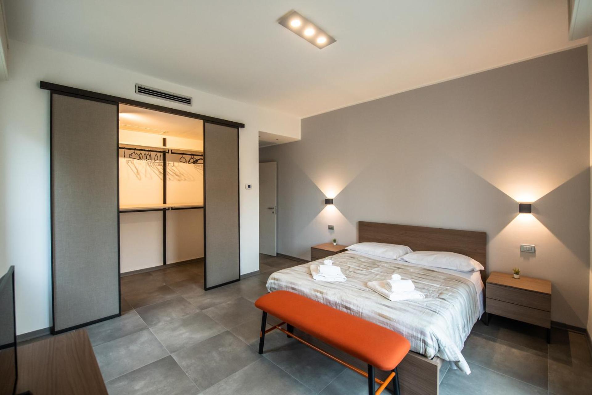 350 M Da Ospedale Maggiore L Parcheggio Prive L Rooms Parma Zewnętrze zdjęcie