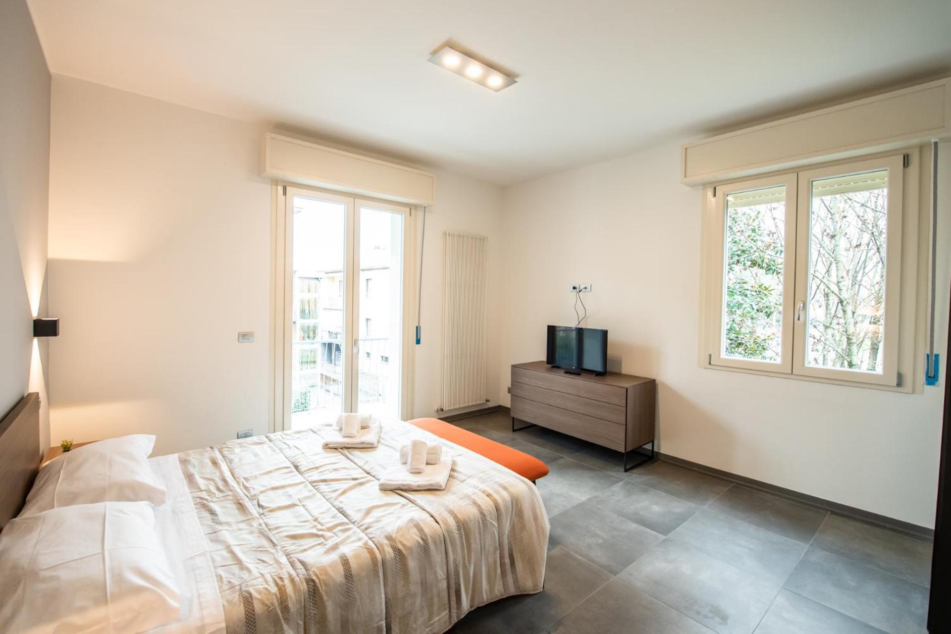 350 M Da Ospedale Maggiore L Parcheggio Prive L Rooms Parma Zewnętrze zdjęcie